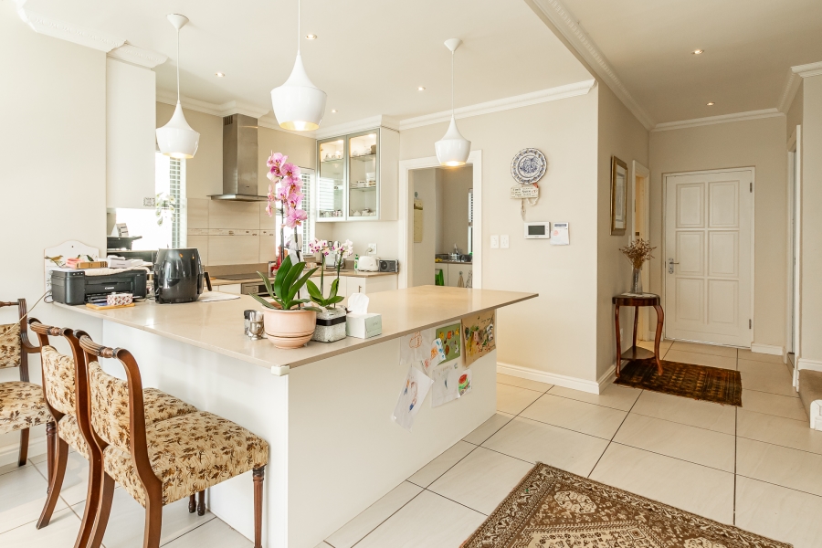 3 Bedroom Property for Sale in Claremont Upper Western Cape